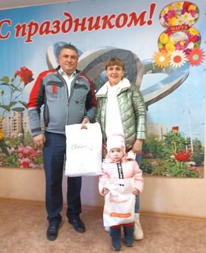 Округ 5 С праздником весны